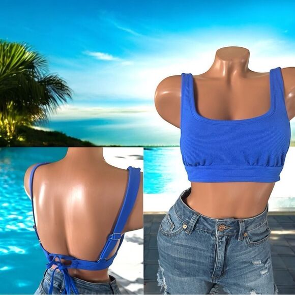 Xhilaration Bikini Top l Pull/Tie Back Design l Silver Hardware Adj l D/DDl EUC - Picture 1 of 9